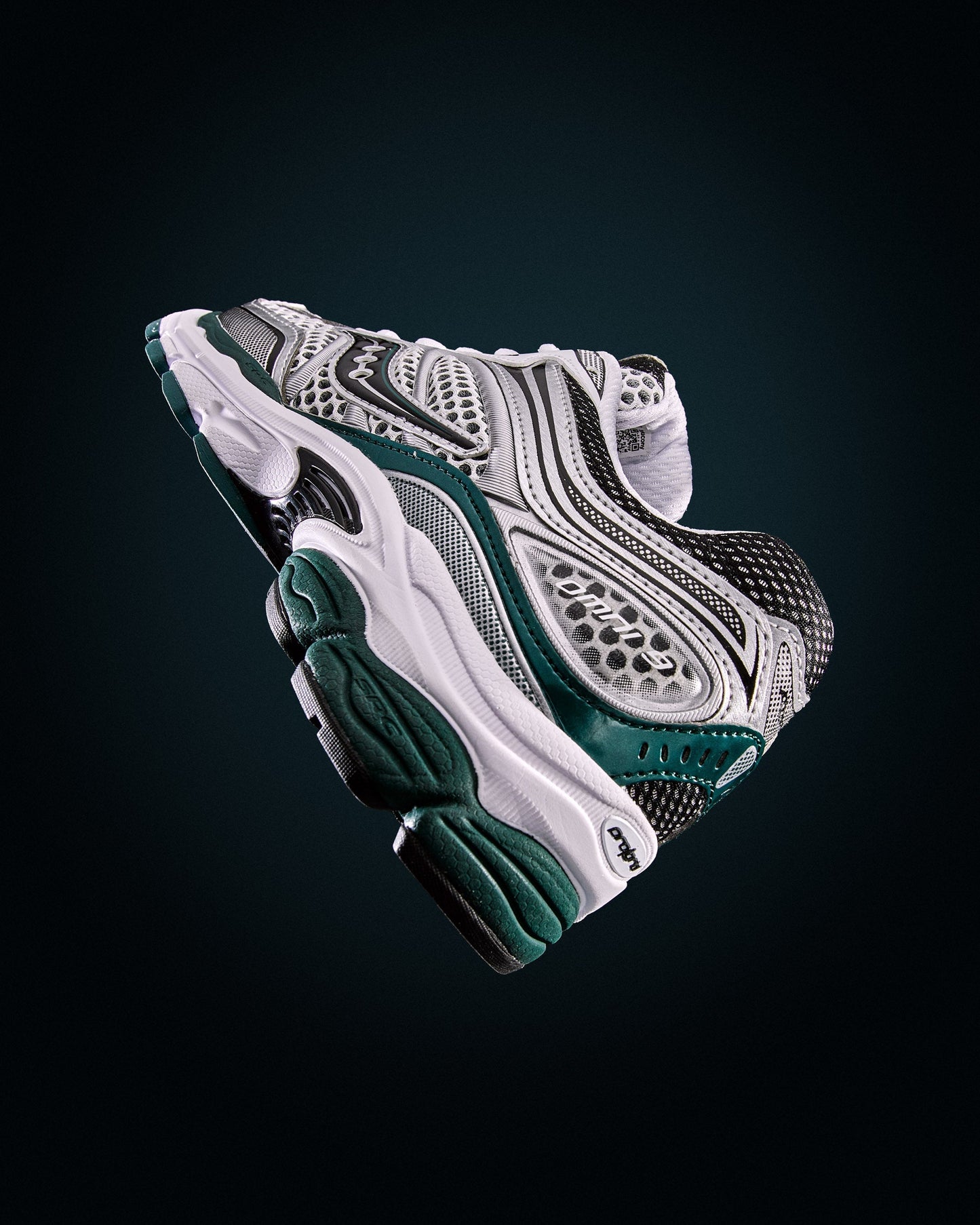 Progrid Omni 9 - White Pine Green