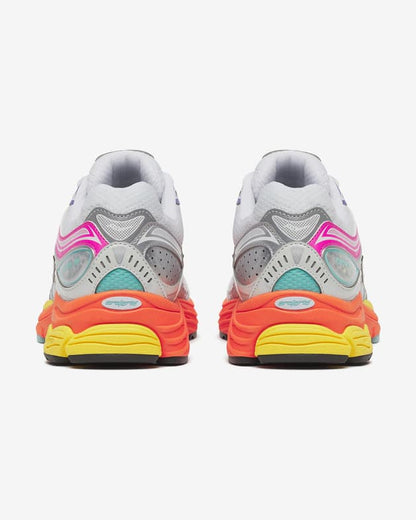 Saucony ProGrid Omni 9 - blanc/orange